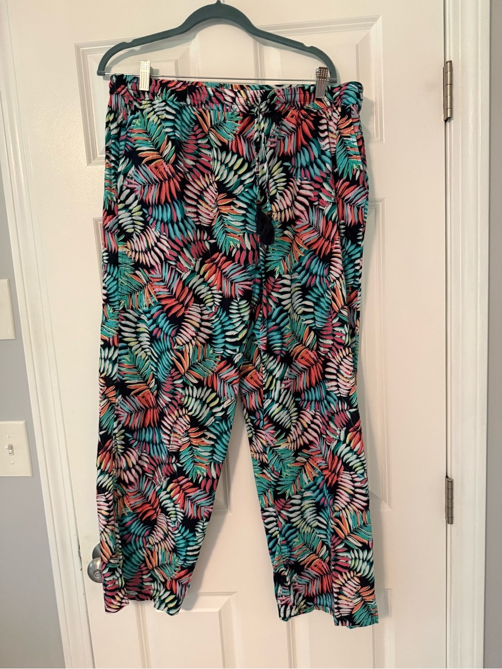 Talbots | Colorful Tropical Print Pull On Pants | Size XL | 100% Cotton